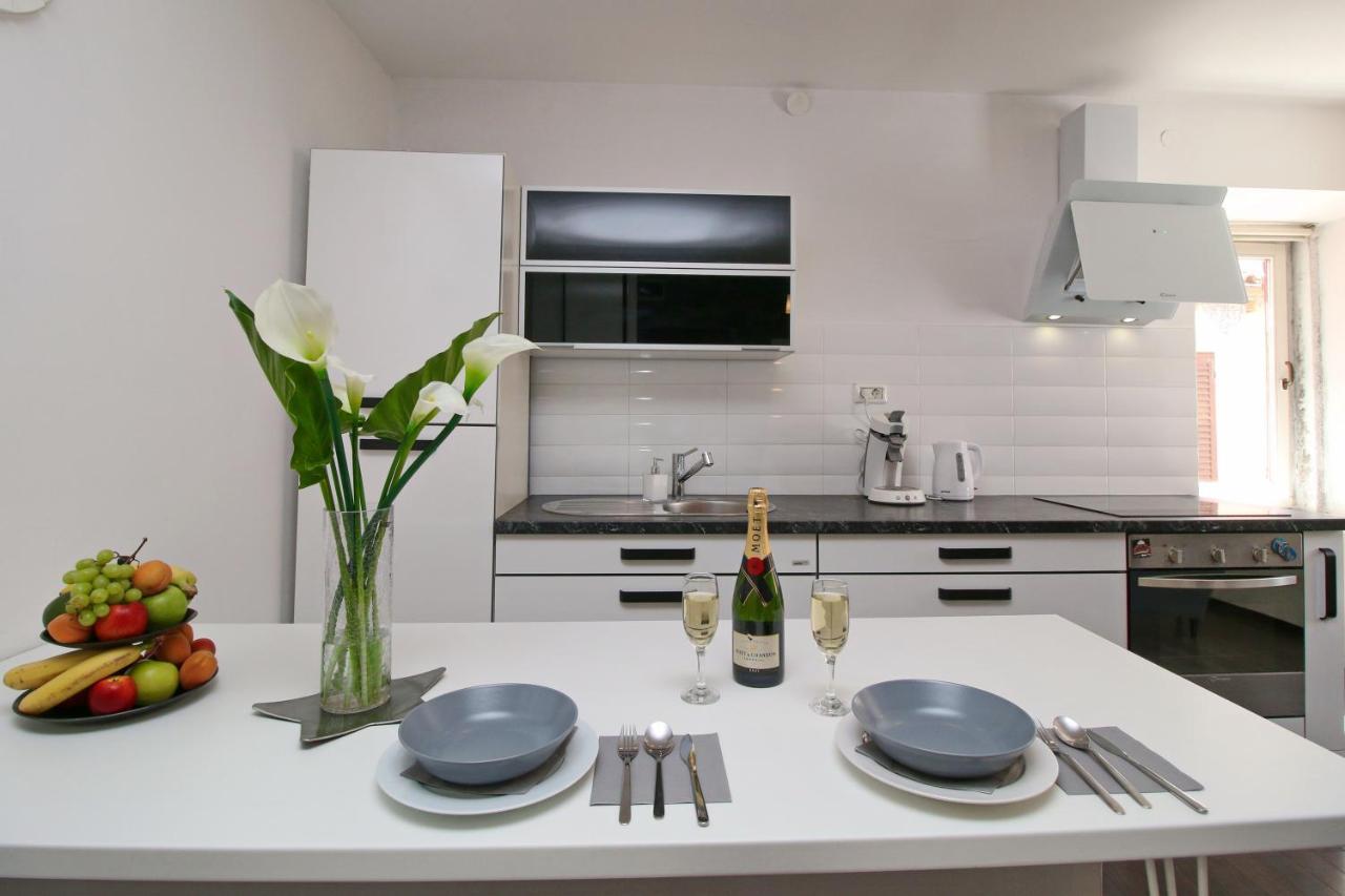 Apartamento Carrera Corner